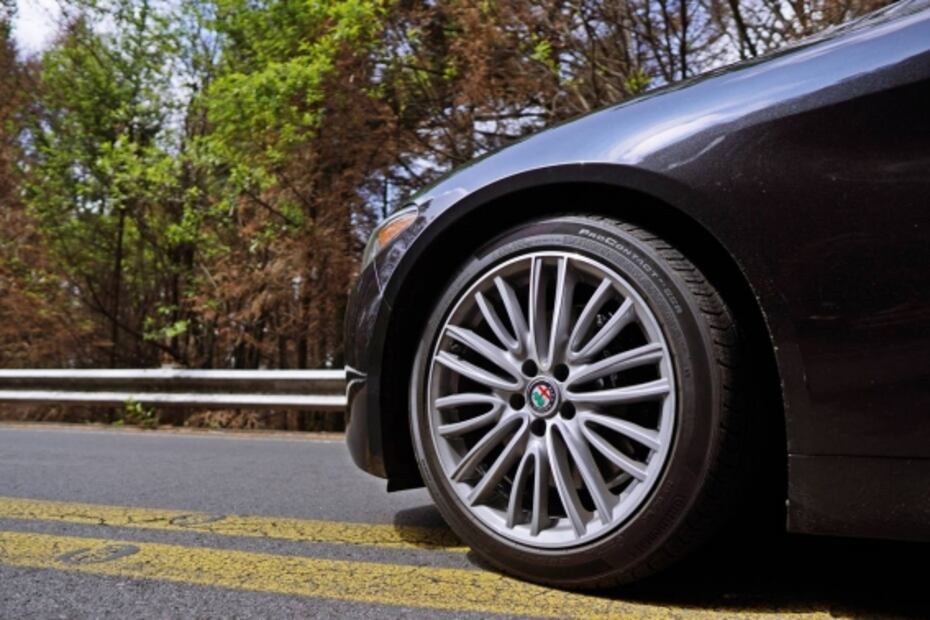 A prueba: Alfa Romeo Giulia Lusso 2021, forma y función italiana