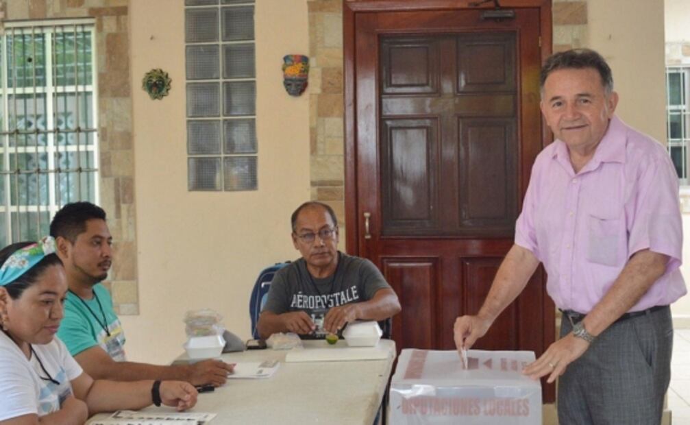 Lamenta gobernador de Quintana Roo baja participación en elección