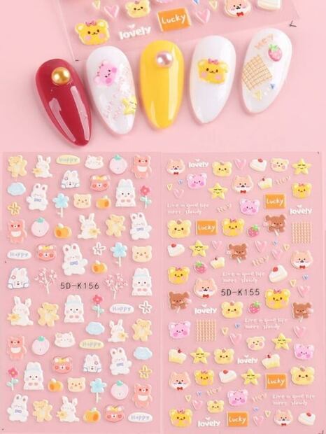 Arianny Tenorio presume sus uñas estilo kawaii