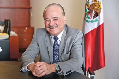 Ruffo Appel va con Gómez Morín