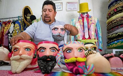 Historia. Artesanos de San Salvador Atenco visten los carnavales de máscaras con alma de cera