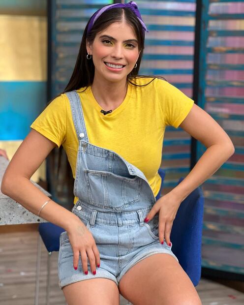 Esmeralda Ugalde. Fuente: Instagram @esmeoficial