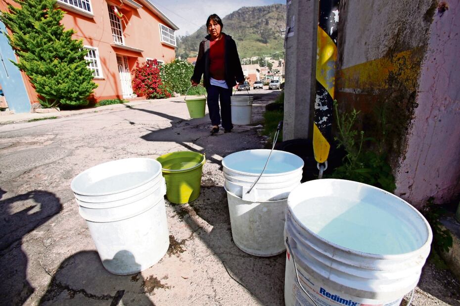 Toluca rehabilita 20 pozos de agua y realiza cinco perforaciones