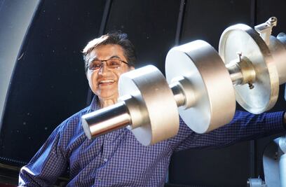 Este es el ingeniero oaxaqueño que conquistó la NASA, tras participar en 40 de sus misiones 