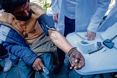 En 2023 recortaron programas contra adicciones y protección infantil