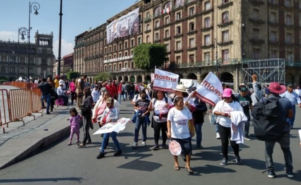 Mitin por aniversario de la Expropiación Petrolera en el Zócalo de la CDMX, minuto a minuto