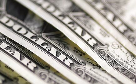 ​Dólar abre jornada a la baja; se vende en $19.01