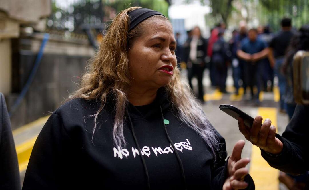 Ceci Flores, madre buscadora, asiste a la mesa de trabajo con la Secretaría de Gobernación. Foto: Especial