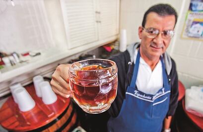 El tepache, bebida que vale su peso en oro 