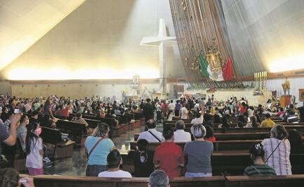 Lucen pletóricas las calles; las misas no paran