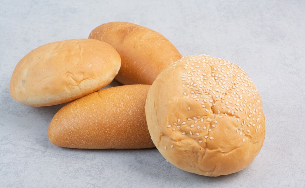 Congelar el pan puede alargar su vida útil y mejorar su valor nutricional. Foto: Freepik