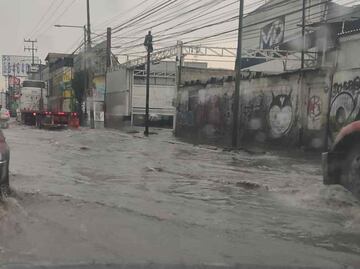 ¡Toma tus precauciones! Debido a la lluvia, la Línea 2 del Mexibús reporta retrasos en su servicio