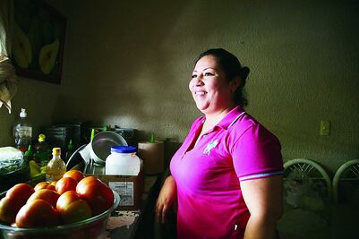 "Padrés es un gobernador que actúa como dictador"