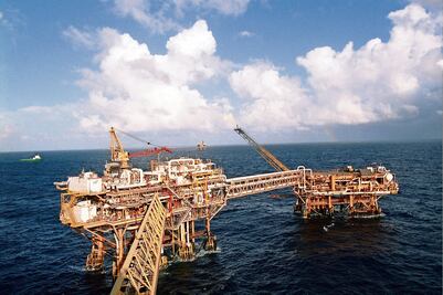 Error echa por tierra subasta petrolera