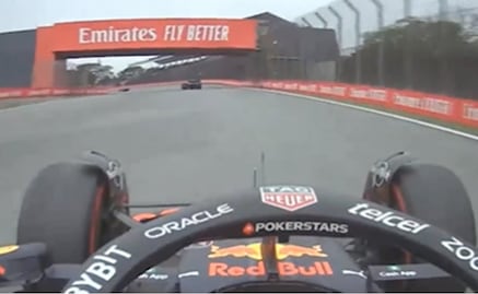VIDEO: El momento en el que Max Verstappen se niega a ayudar a Checo Pérez