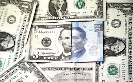 Peso mexicano tiene su peor día frente al dólar en 8 meses