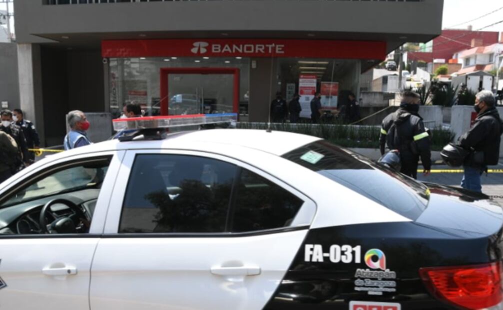 El asalto se registró en una sucursal bancaria de Banorte en Sinaloa. Foto: Hugo García/ EL UNIVERSAL