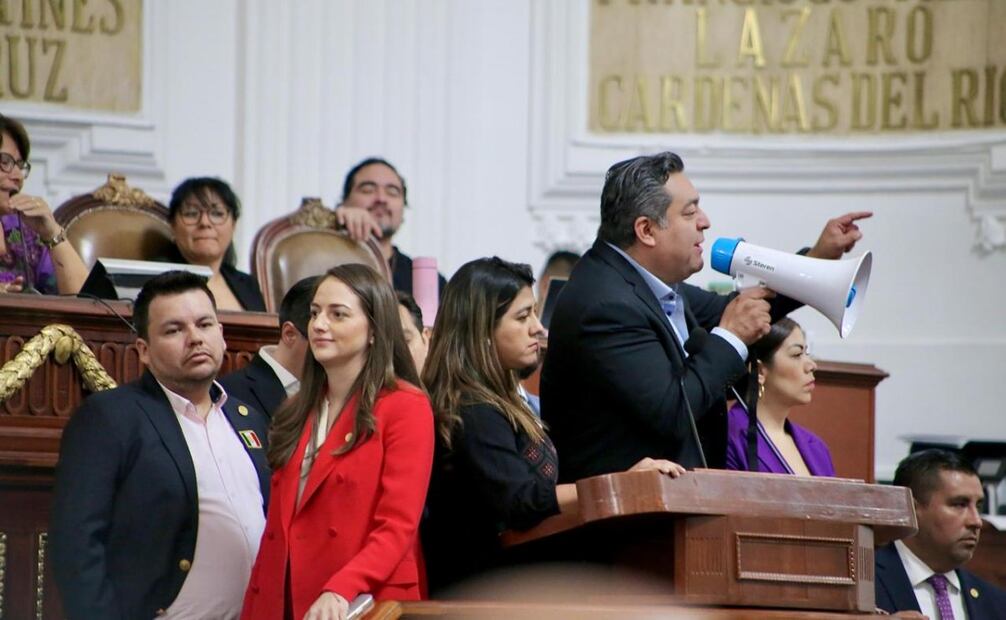 Diputados denuncian supuestas irregularidades (04/03/2025). Foto: Especial
