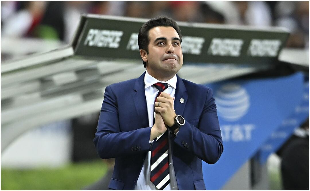 ¿Marcelo Michel Leaño tiene las horas contadas en Chivas? / FOTO: IMAGO7