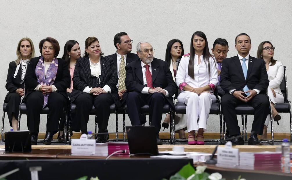 Celia Maya, Verónica De Gyvés, Bernardo Bátiz, Indira García y Rufino León, magistrados y magistradas del Tribunal de Disciplina Judicial. Foto: Fernanda Rojas/ EL UNIVERSAL