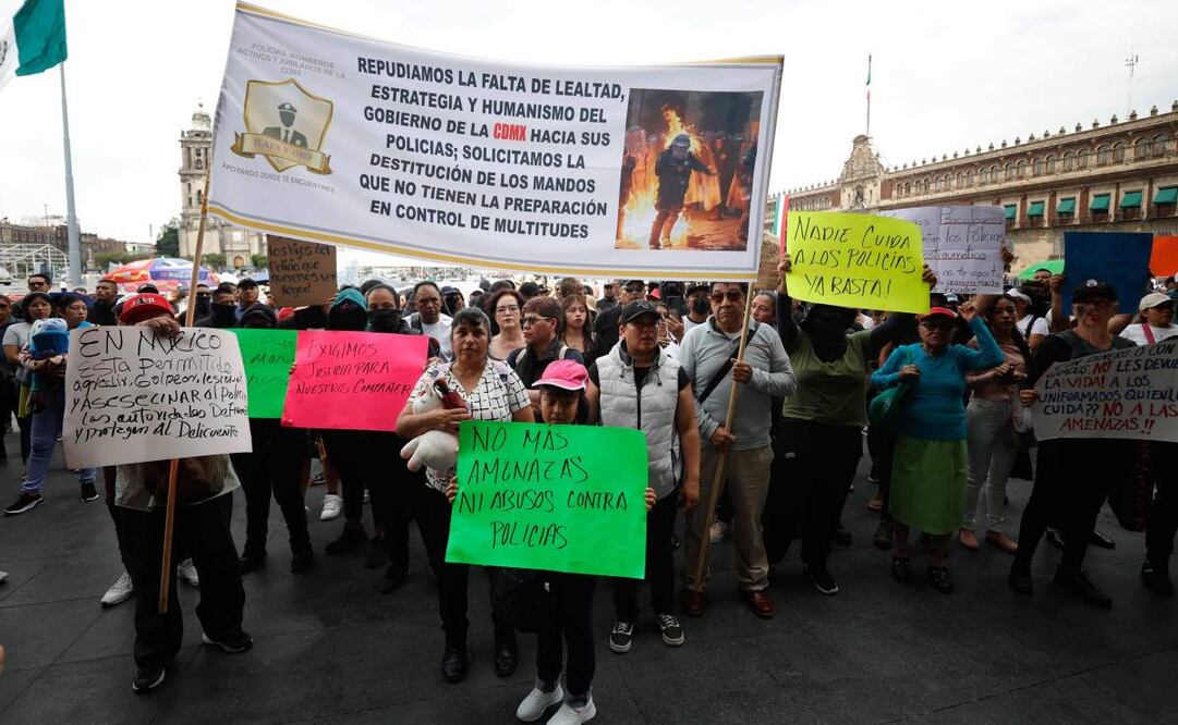 Manifestantes exigen condiciones de seguridad para policías tras enfrentamiento del 2 de octubre (06/10/2025). Foto: Osmar Alvarado / EL UNIVERSAL