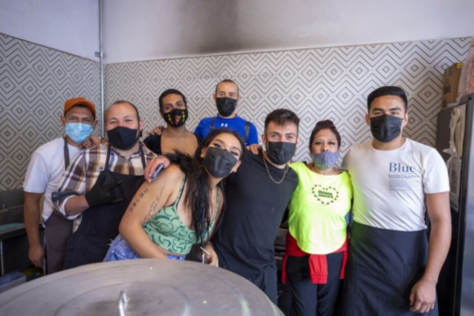 Este comedor comunitario alimenta corazones y la inclusión 