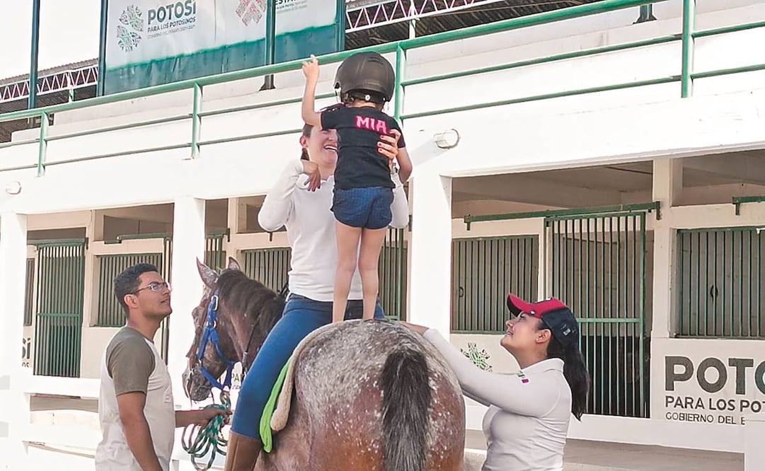 El pasado 17 de febrero se inauguró el Centro Estatal de Equinoterapia. Foto: Xochiquetzal Rangel/ EL UNIVERSAL