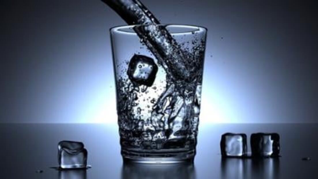 7 alimentos que limpian los dientes naturalmente