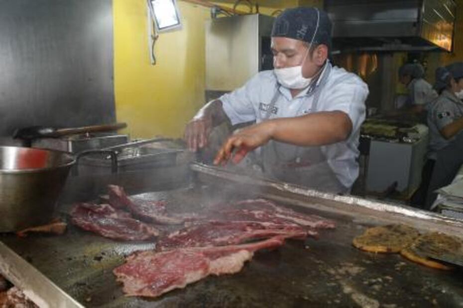 Carmelita, la mujer que sin saber hacer tortillas inventó el huarache