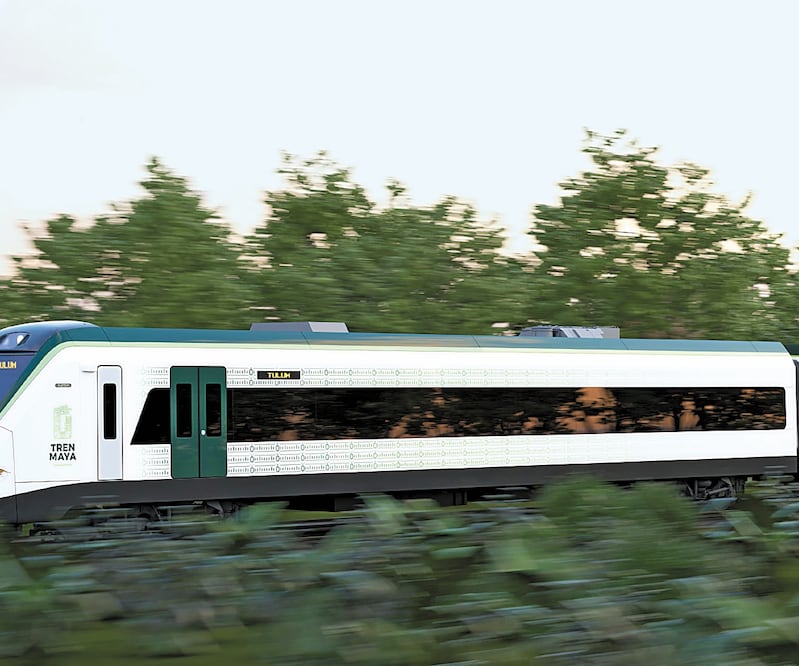Prototipo del Tren Maya. Expertos señalan que si bien se ofreció que una mitad del trayecto se opere con electricidad, para la otra no hay abasto de diesel de bajo contenido de azufre. Foto: Archivo EL UNIVERSAL