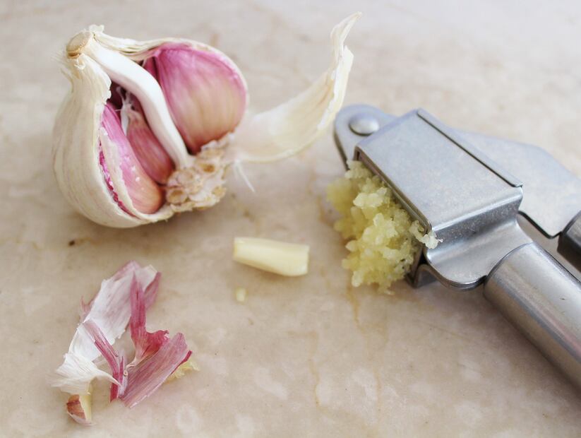 Existen casos específicos en los que el consumo de ajo está contraindicado. Foto: Pixabay