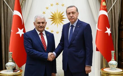 Tras dimisión de premier, Turquía formará nuevo gobierno