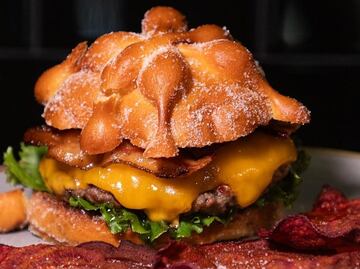 Formas creativas de comer pan de muerto: hamburguesas, pambazos, cerveza, helado y más