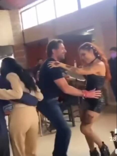 Gabriel Soto es captado bailando con la colombiana Sara Corrales, ¿romance a la vista? 