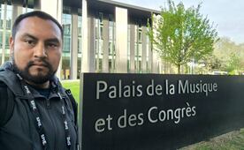 Científico hidalguense presenta en Francia estudio que permite identificar el cáncer de mama a través de IA; precisión es del 90% 