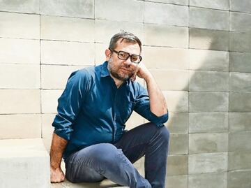¿Quién es Pedro Reyes, el artista que creará la escultura de una indígena en lugar del Colón, en Reforma?