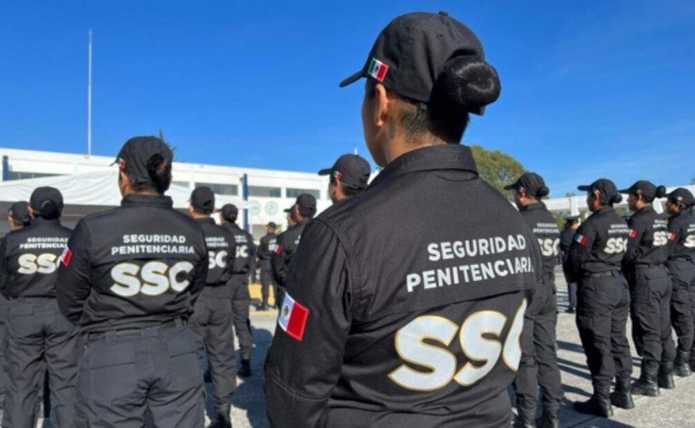 García Harfuch y Sheinbaum asisten a graduación de custodios para el Sistema Penitenciario 