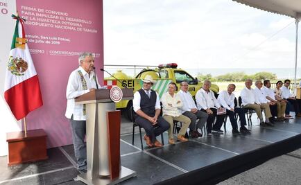 Se queja AMLO porque aún no hay estudio de impacto ambiental para Santa Lucía