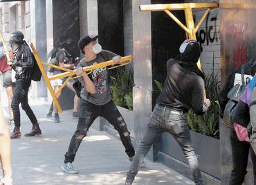 How will vandalism and looting affect Mexico City?