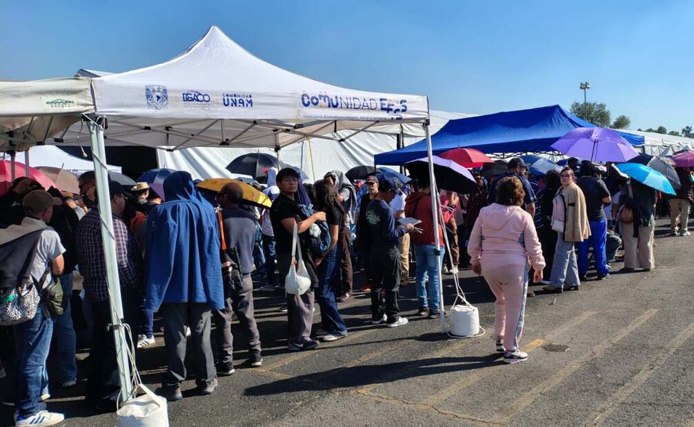 El lunes 10 de noviembre inició una jornada masiva de vacunación en el Estadio Olímpico Universitario, en Ciudad Universitaria.
Foto: Arantxa Meave