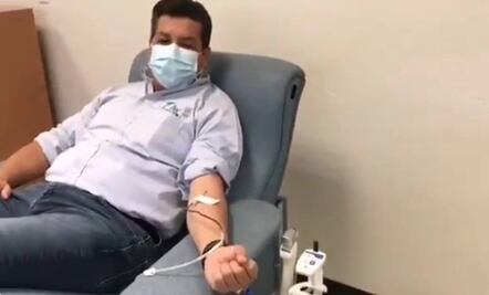 Gobernador de Tamaulipas dona plasma tras recuperarse de Covid-19