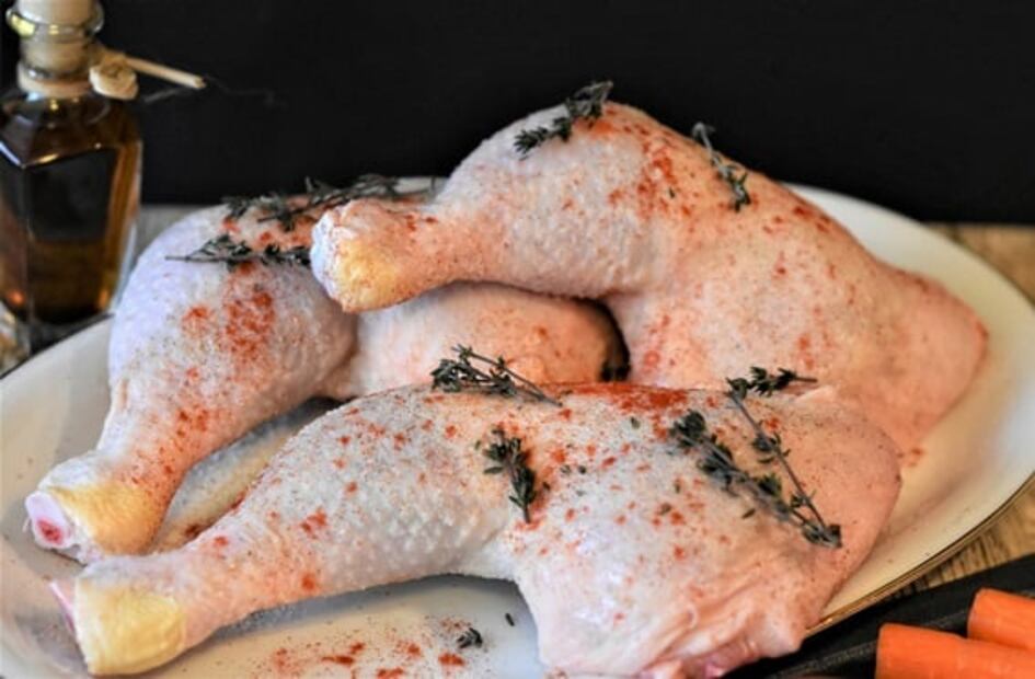 Cómo se produce la carne artificial de pollo