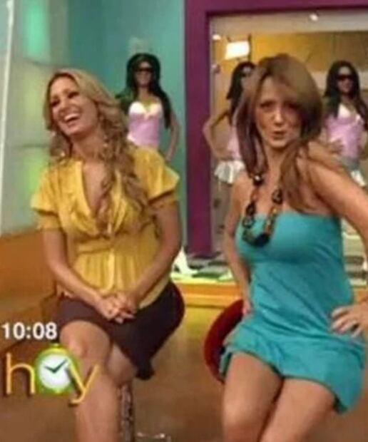 Anette Cuburu y Andrea Legarreta fueron compañeras en el matutino en el 2008, durante la breve temporada en que "la Güera" trabajó en Televisa.
Foto: Especial