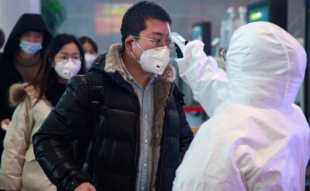 Los síntomas del nuevo coronavirus, denominado 2019-nCoV provisionalmente por la Organización Mundial de la Salud (OMS), son en muchos casos parecidos a los de un resfriado (Foto: EFE)