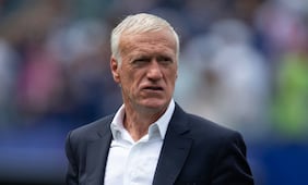 ¡Tragedia! Didier Deschamps vuelve a Francia en pleno Mundial por esta razón