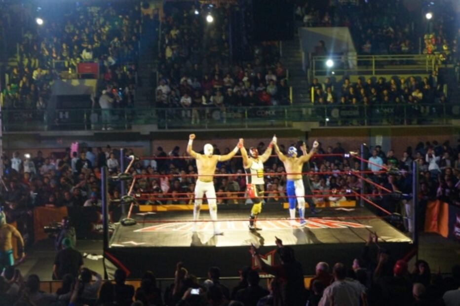 Alberto 'El Patrón' y Nación, inician su historia en la lucha libre mexicana