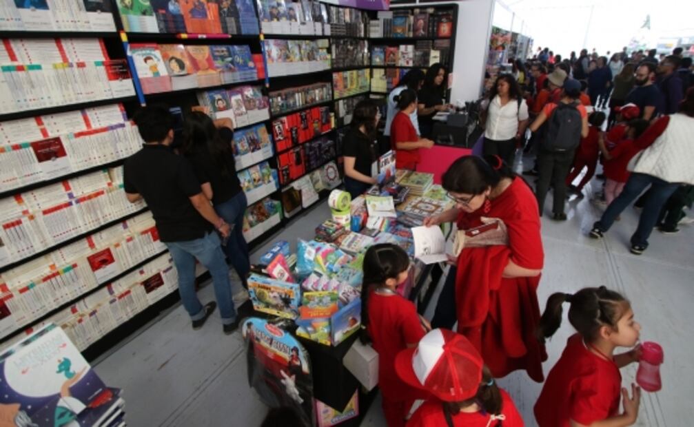 Cae la venta en la Feria del Libro Infantil en primer fin de semana