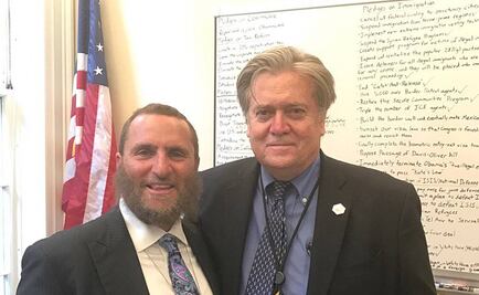 Fotos de un rabino en la Casa Blanca revelan los planes de Trump