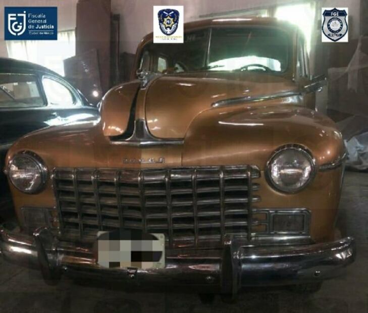 Catean domicilio de Raymundo Collins en Tequesquitengo; aseguran 41 autos clásicos