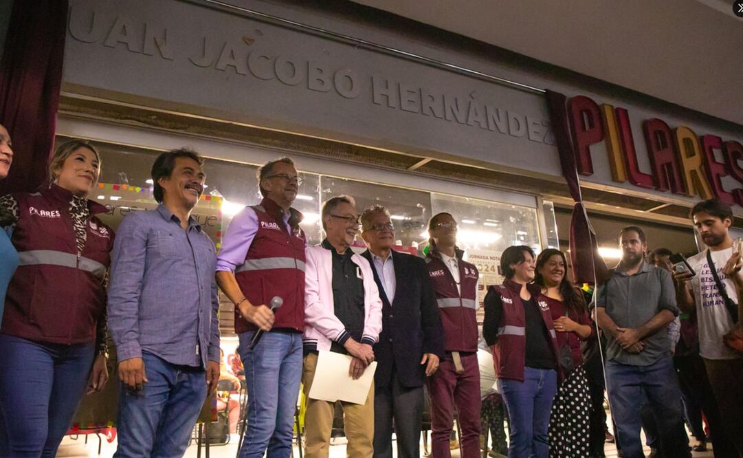 Pilares "Juan Jacobo Hernández" en la Glorieta de Insurgentes. Foto: Pilares